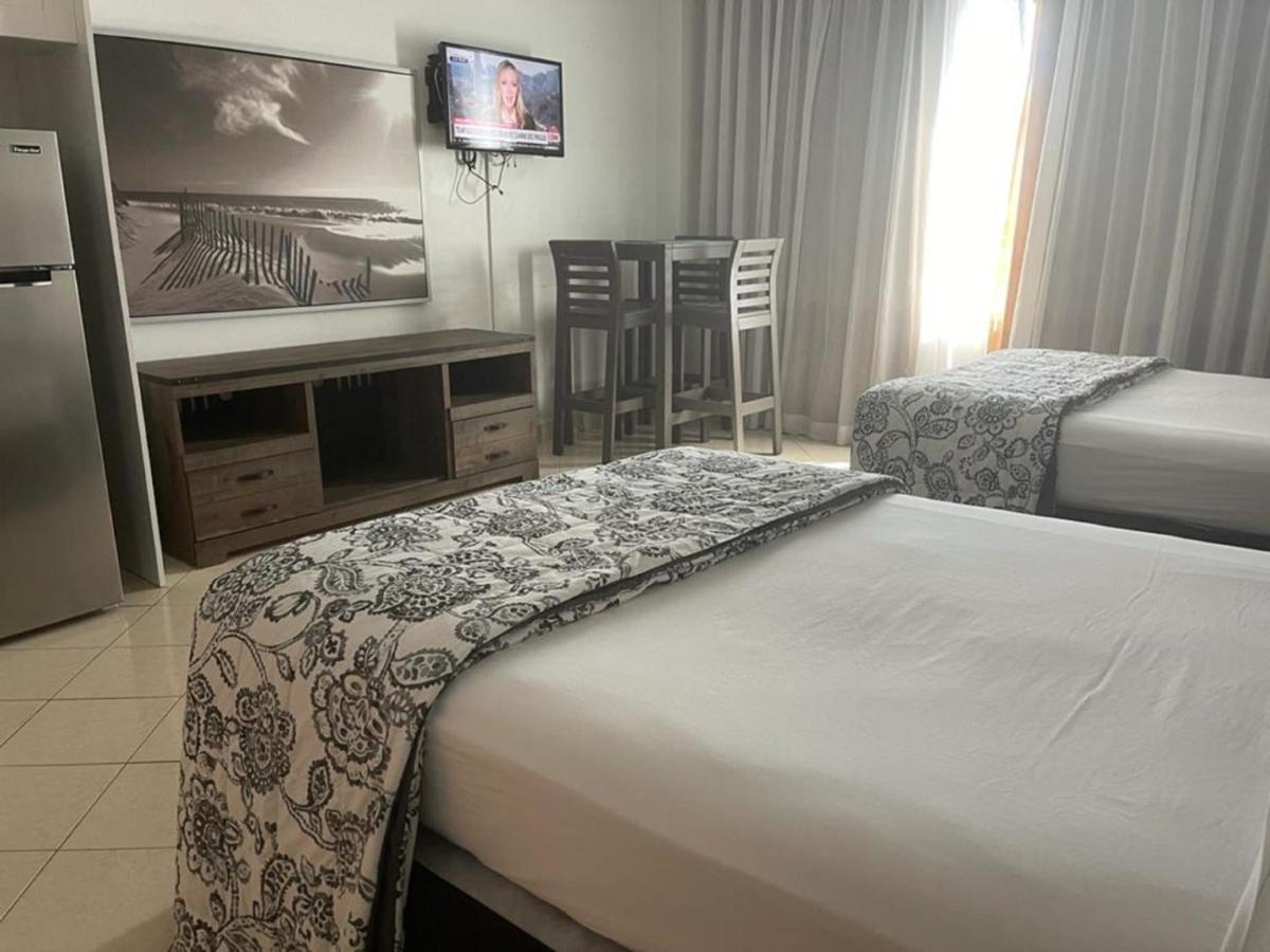 Beachfront Studios Casablanca Rentals Miami Beach Eksteriør bilde