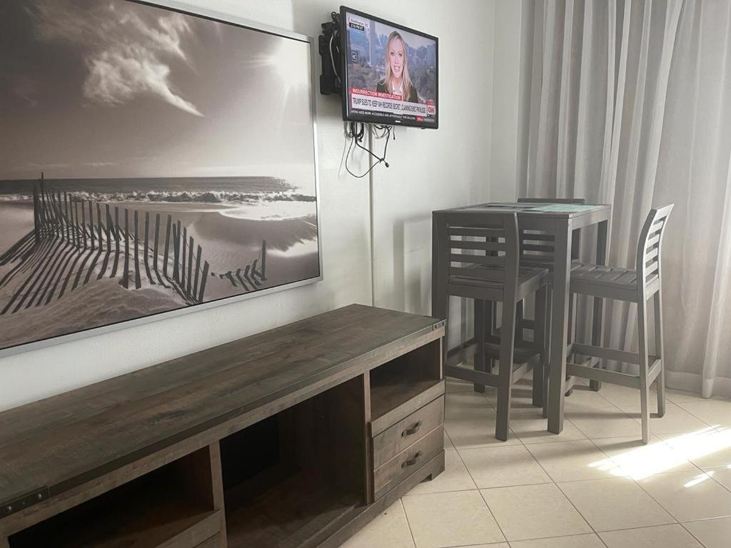 Beachfront Studios Casablanca Rentals Miami Beach Eksteriør bilde
